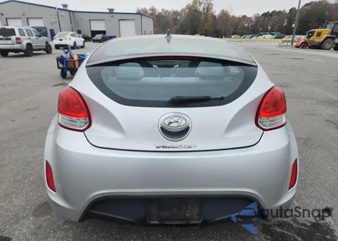 2012 Hyundai Veloster z USA, uszkodzony, nr VIN KMHTC6AD7CU080639